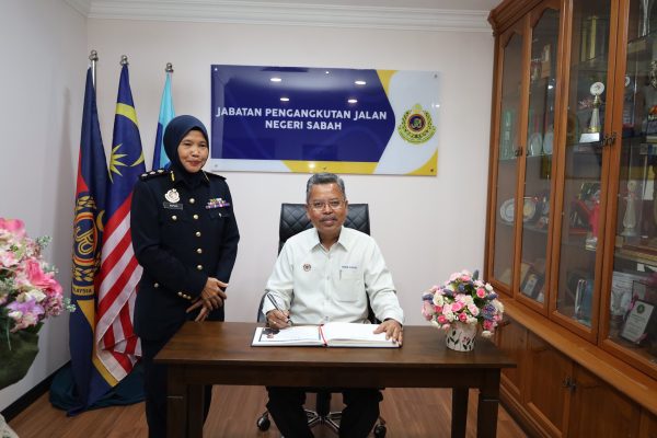 Lawatan Mesra Setiausaha Persekutuan Sabah ke JPJ Bundusan